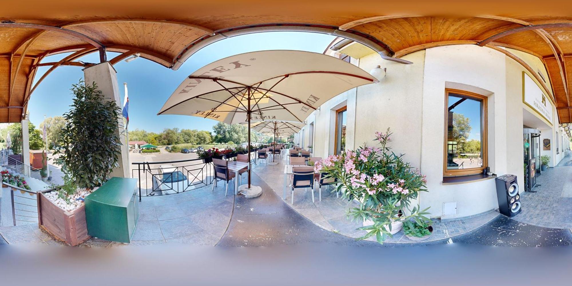 Hotel Hradna Brana Pressburg